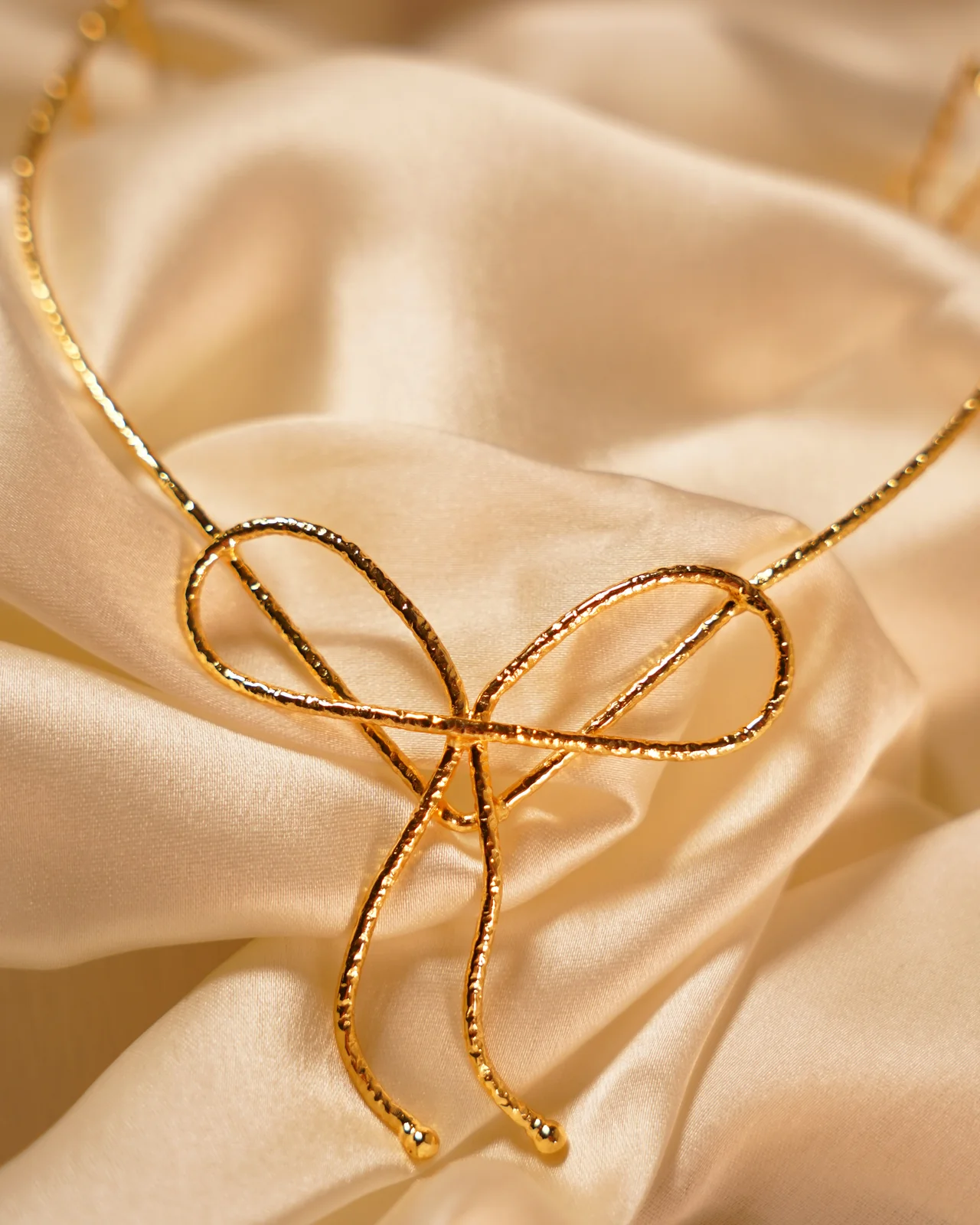 golden-bow-hair-gear-3 golden-bow-hair-gear