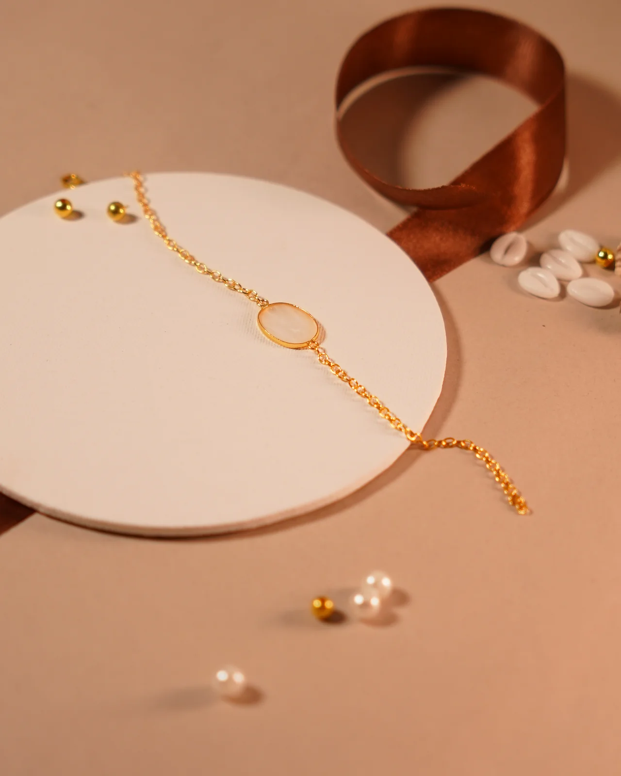 the-mother-pearl-rakhi-3 the-mother-pearl-rakhi